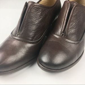 Frye | Courtney Slip-on Bootie Brown 6.5
